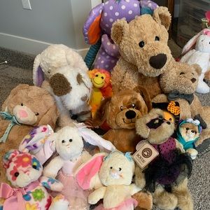 Lot of brand new stuffed animals!